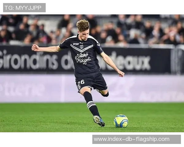 布兰足球的崛起与发展探讨：从地方俱乐部到国际舞台的精彩历程